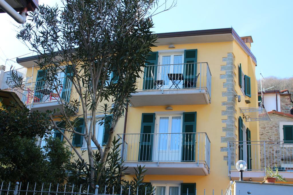 Pietra Di Mare Ξενοδοχείο Biassa Εξωτερικό φωτογραφία